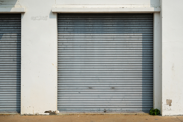 The Role of Smart Technology in Commercial Garage Door Services