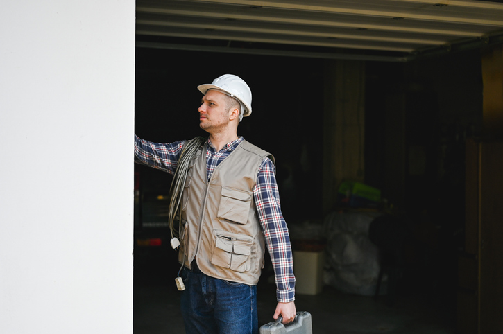Common Issues Fixed by Commercial Garage Door Services