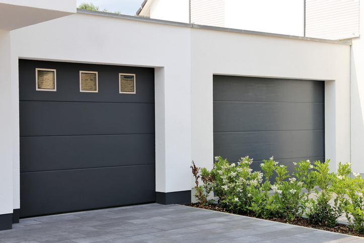 Garage Door Installation for Noise Reduction and Smooth Use