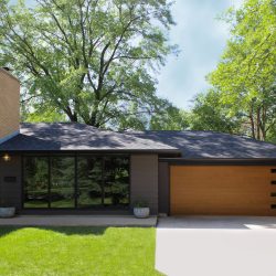 our hide away home Influencer Winnipeg, Manitoba, Canada